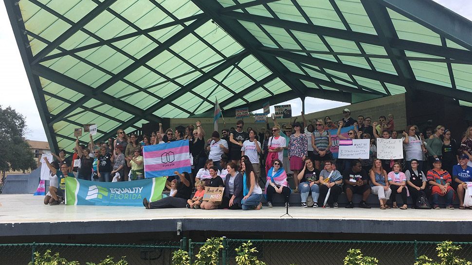 Hundreds of people gathered in St. Petersburg on Sunday to rally for transgender rights. (Tim Wronka/Spectrum Bay News 9)