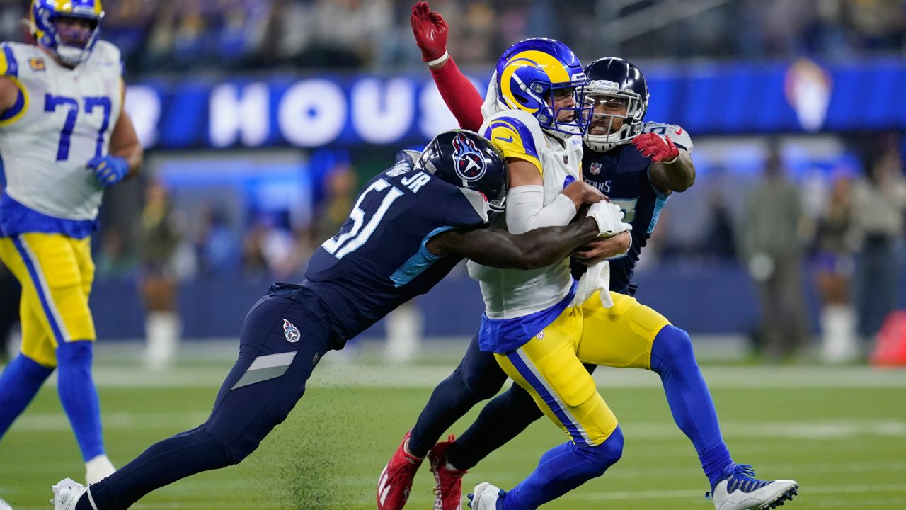 Turnovers, penalties plague Rams in loss to Titans