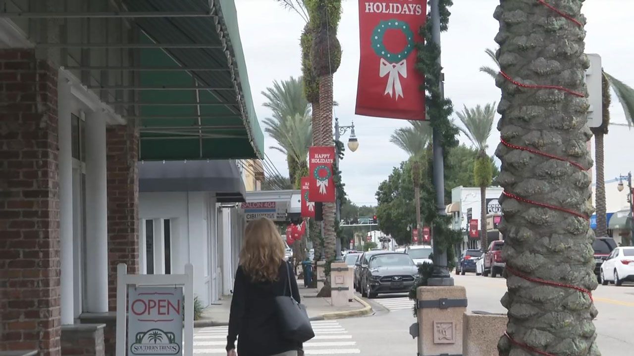 New Smyrna Beach Asks Residents To Put Nsb Under Your Tree