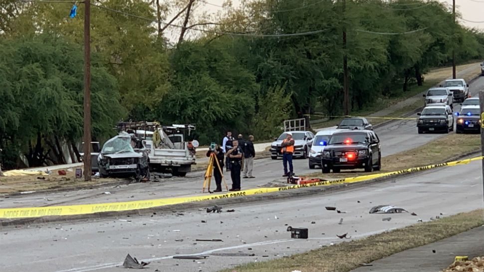 Person killed, suspect flees from New Braunfels crash on County Line Road. (Spectrum News/Stacy Rickard)