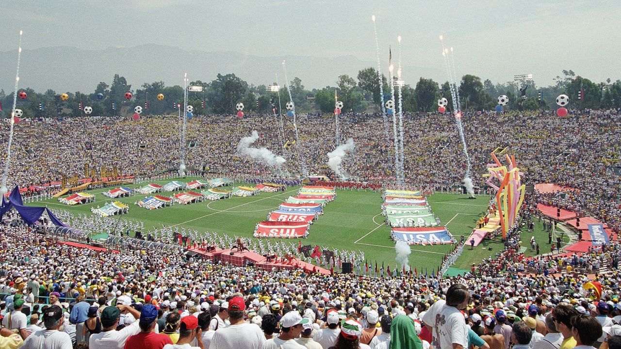 The Rose Bowl in Pasadena, Calif., is packed to the brim, Sunday, July 17, 1994, as fireworks offer a prelude to the final match of the XV World Cup. (AP Photo/Lois Bernstein)