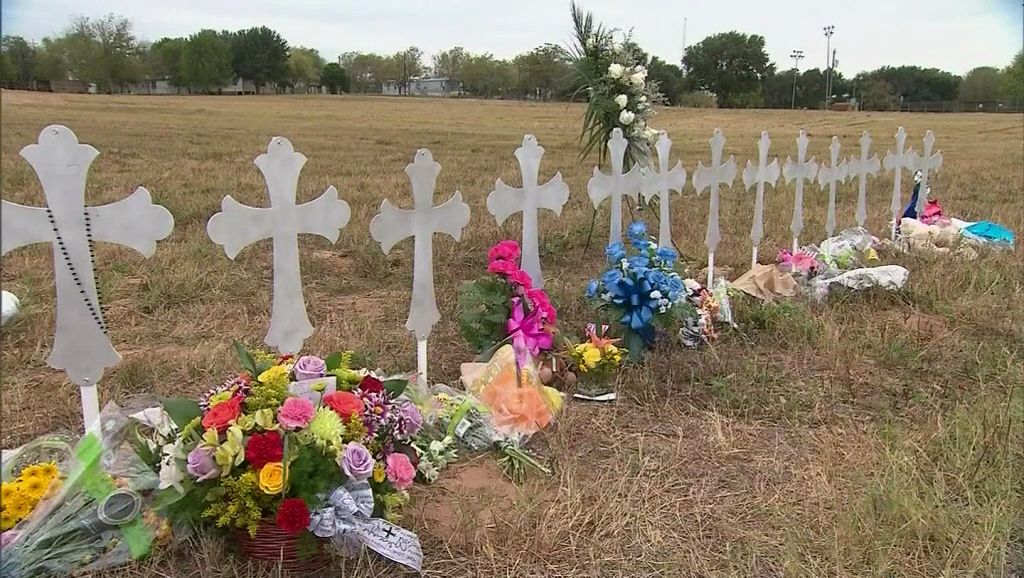 Crosses and flowers are lined up in memory of the victims of a mass shooting at a church in Sutherland Springs, Texas, on Nov. 5, 2017. (Spectrum News/File)