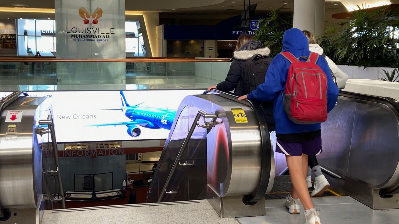 Kentucky airports, buses drop mask mandate for riders