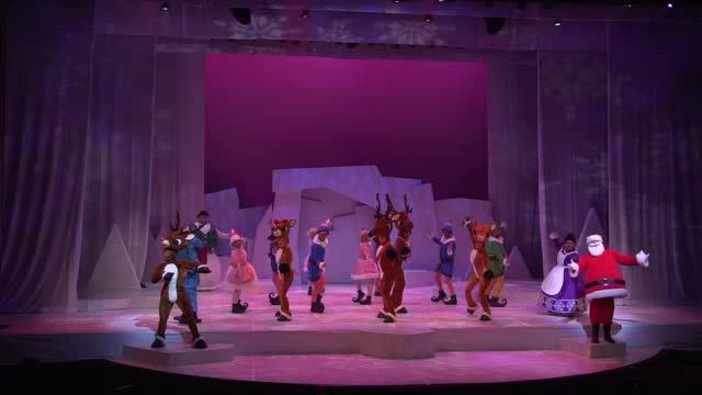 Rudolph the Red-Nosed Reindeer: the Musical