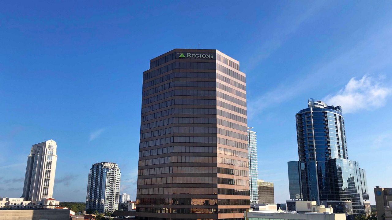 Sent to us with the Spectrum News 13 app: It was a beautiful Thanksgiving day across Central Florida. Downtown Orlando saw plenty of sunshine and clear skies. (Bryan Karrick/Spectrum News)