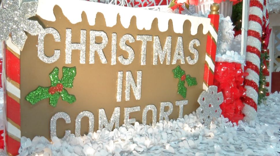 Christmas in Comfort Parade Marks 30 Years