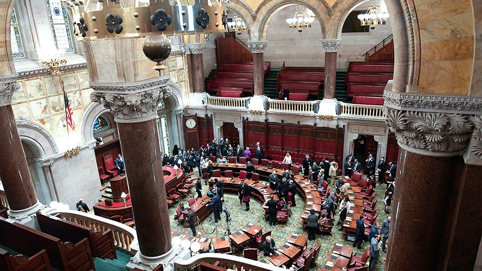 cuomo ny capitol building