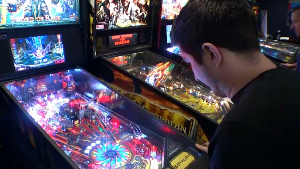 24 Compete in New York Pinball Championship in Rochester