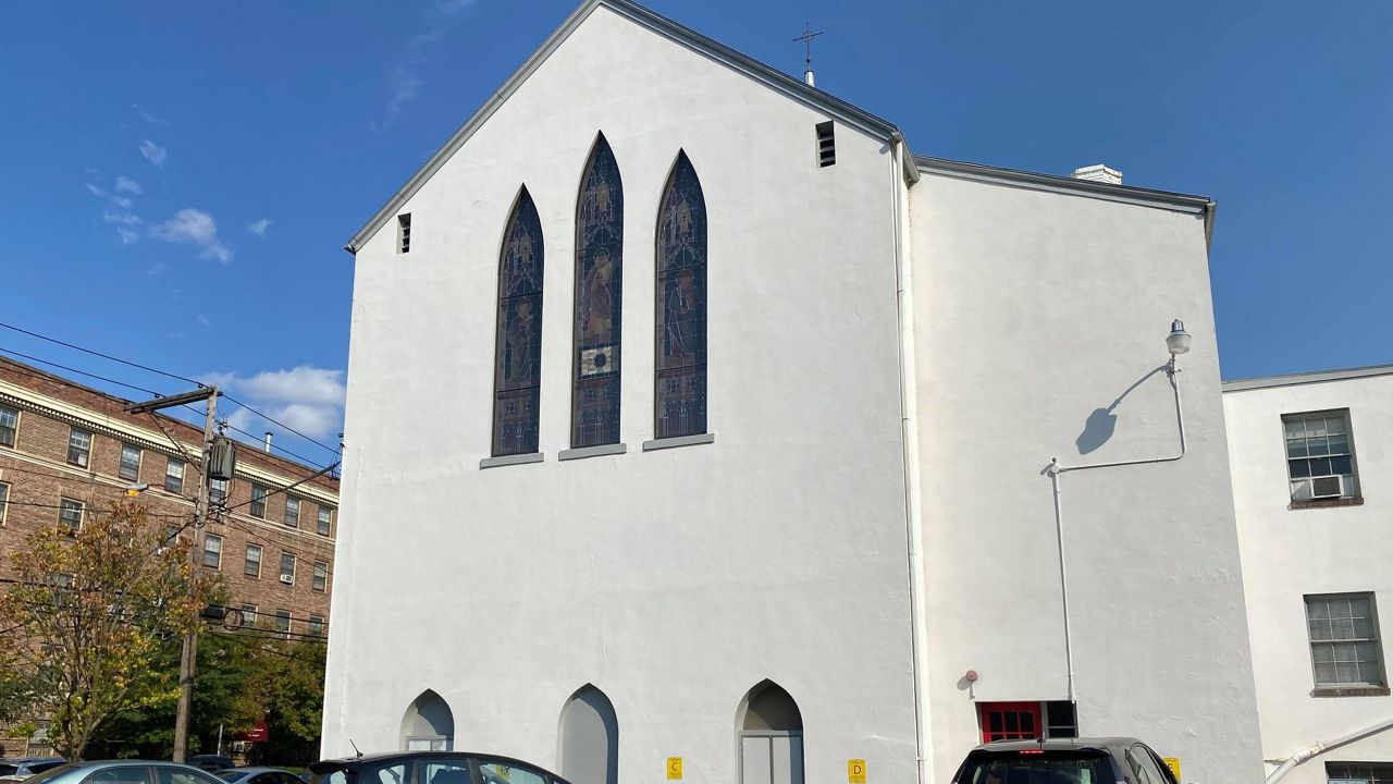 Loaves and Fishes Fills Empty Bowls in Ithaca