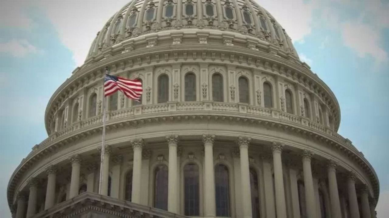 US Capitol Building.