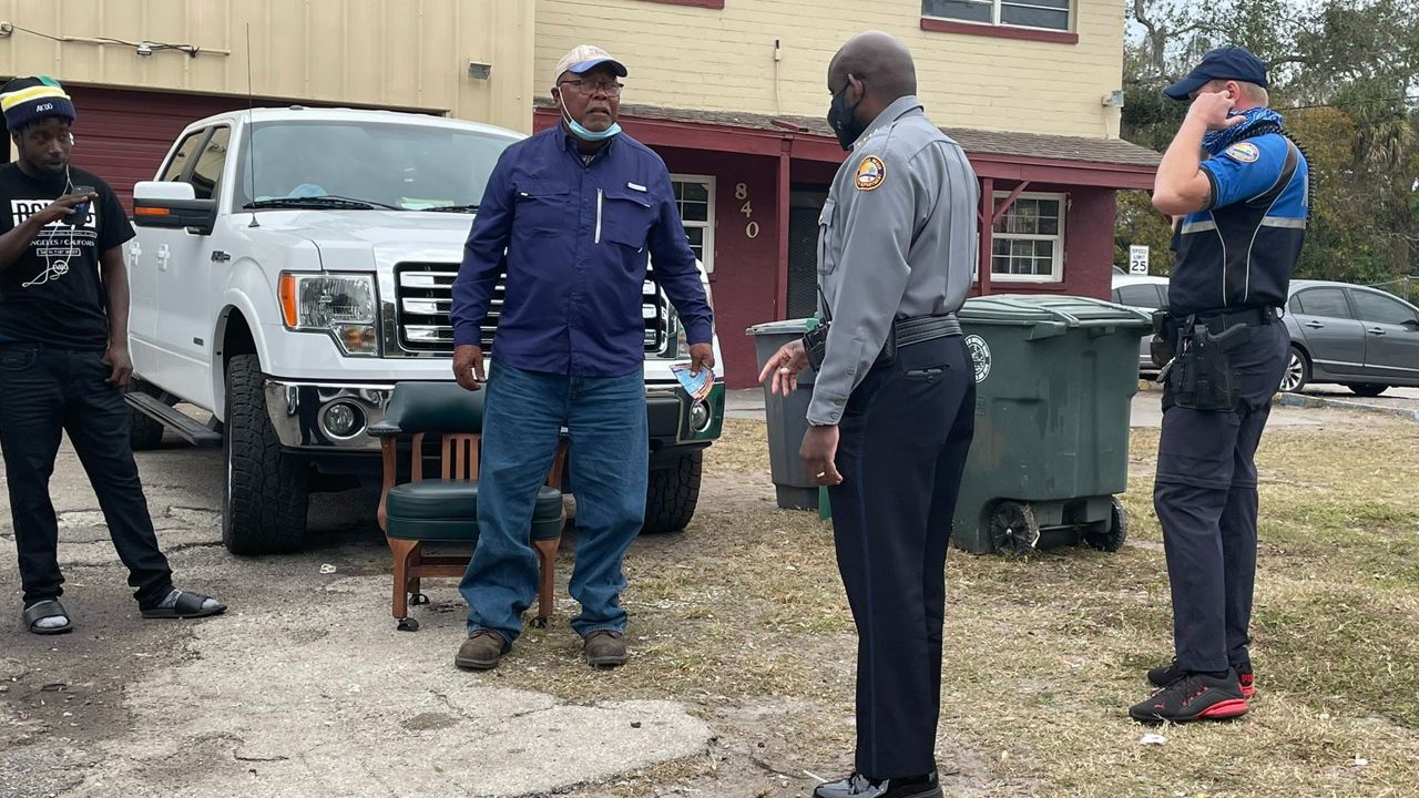 new-daytona-beach-police-chief-launches-walk-and-talk-plan