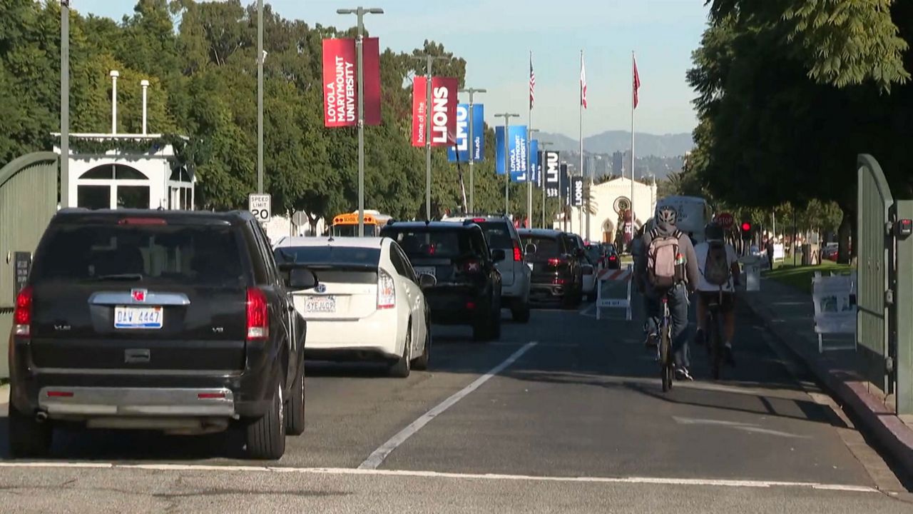 Democratic Debate 19 At Lmu What You Need To Know