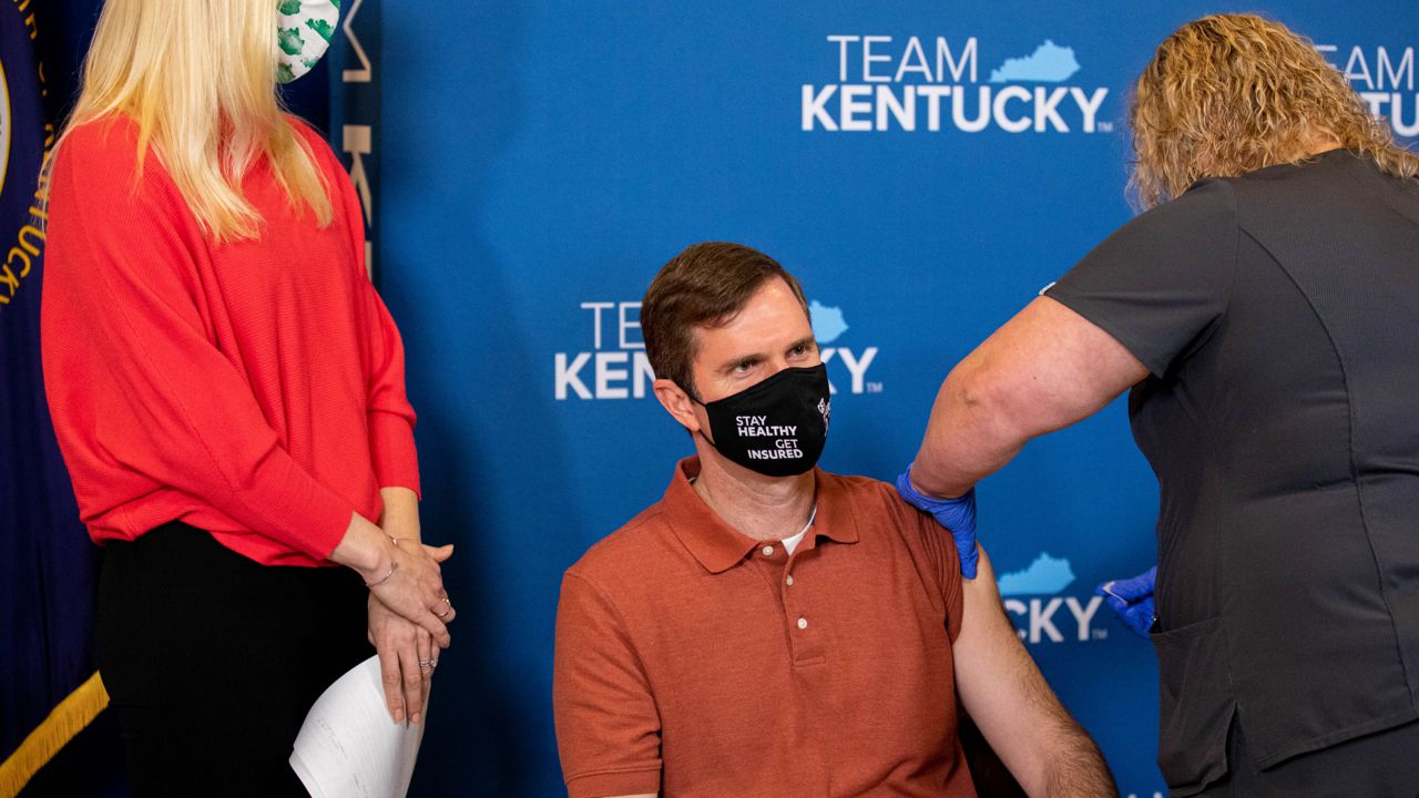 Louisville nonprofit donates face masks to Kentucky School for the Blind –  Kentucky Teacher