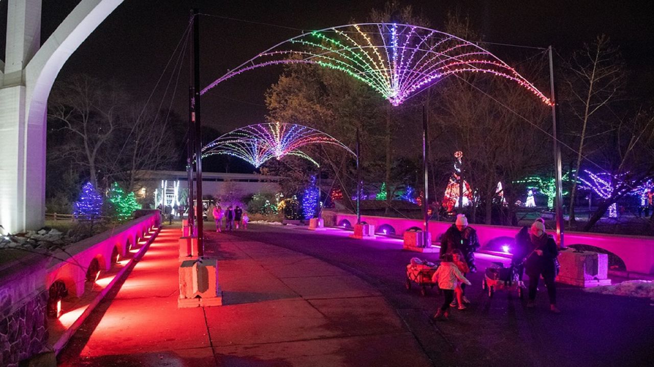 Wild Winter Lights walk through at the Cleveland Metroparks Zoo on December 11, 2020. (Cleveland Metroparks/Kyle Lanzer)