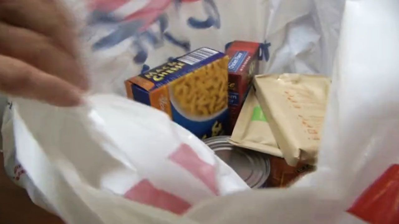 Osceola Program Provides Food to Students on the Weekends