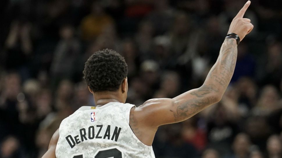 Demar derozan cheap shirt spurs