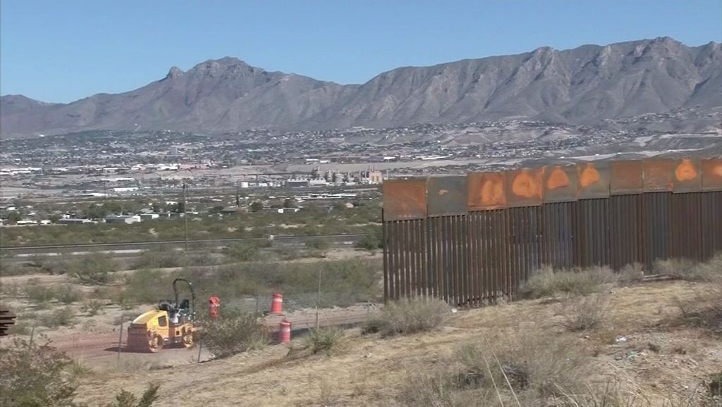 Border fence