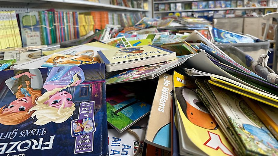 Goodwill program helps kids build their own libraries