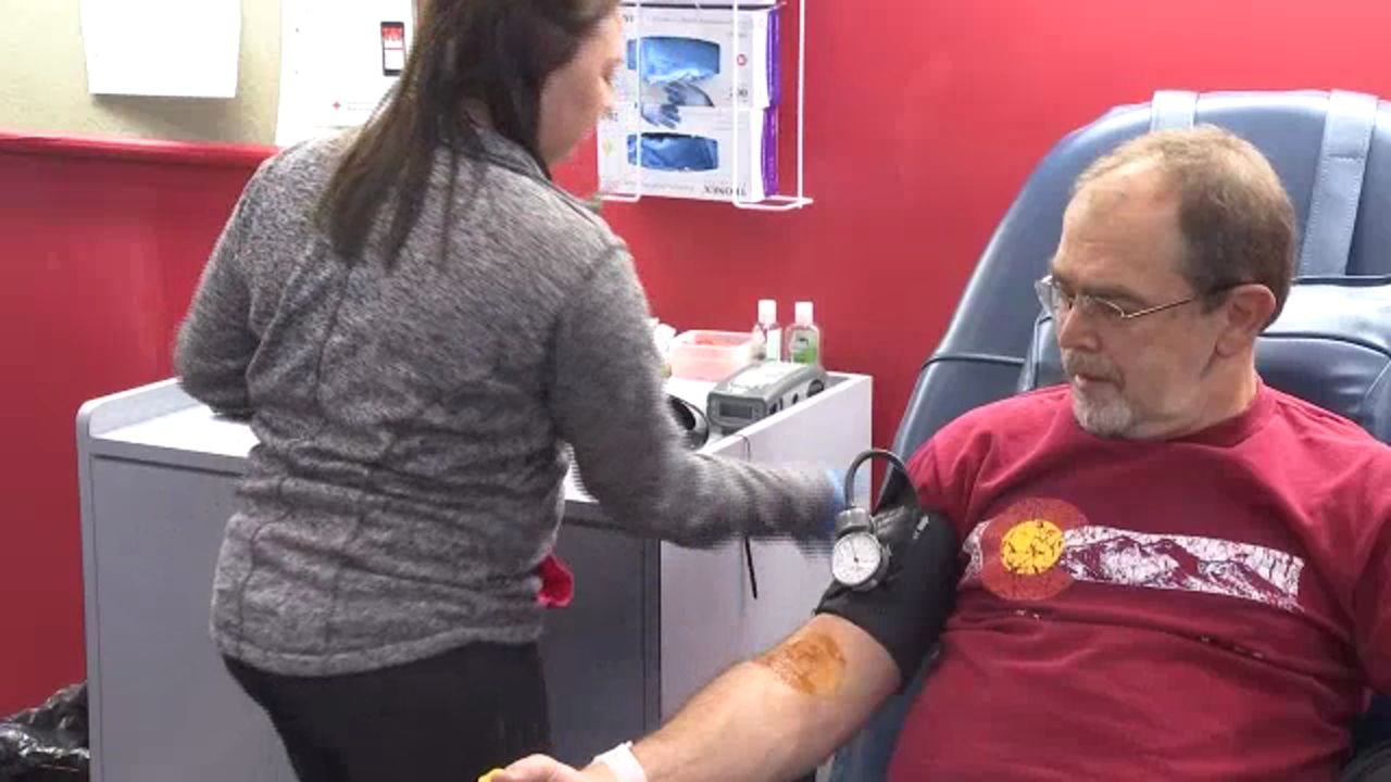 A volunteer gets ready for a blood donation. (Spectrum News/File)