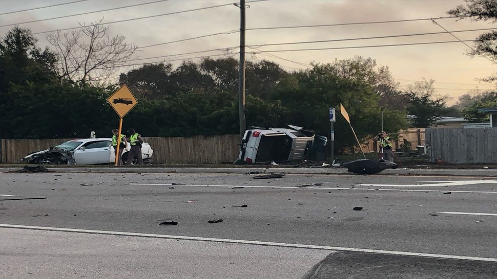 Fatal crash on Starkey Road at Magnolia Drive in Seminole. (Angie Angers/Spectrum Bay News 9)
