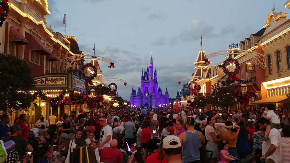 Wall-to-wall people at Disney's Magic Kingdom on New Year's Eve 2018. (Ashley Carter, Spectrum News)