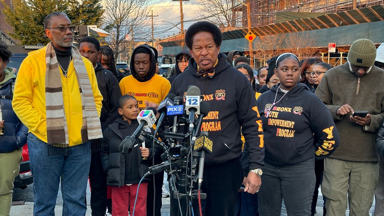 Community commemorates life of 14-year-old stabbed to death