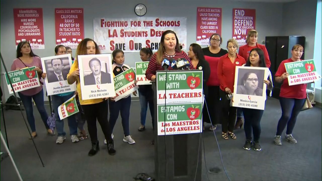 United Teachers Los Angeles negotiating with Los Angeles Unified School District as a strike looms on Monday, January 14. (Spectrum News)