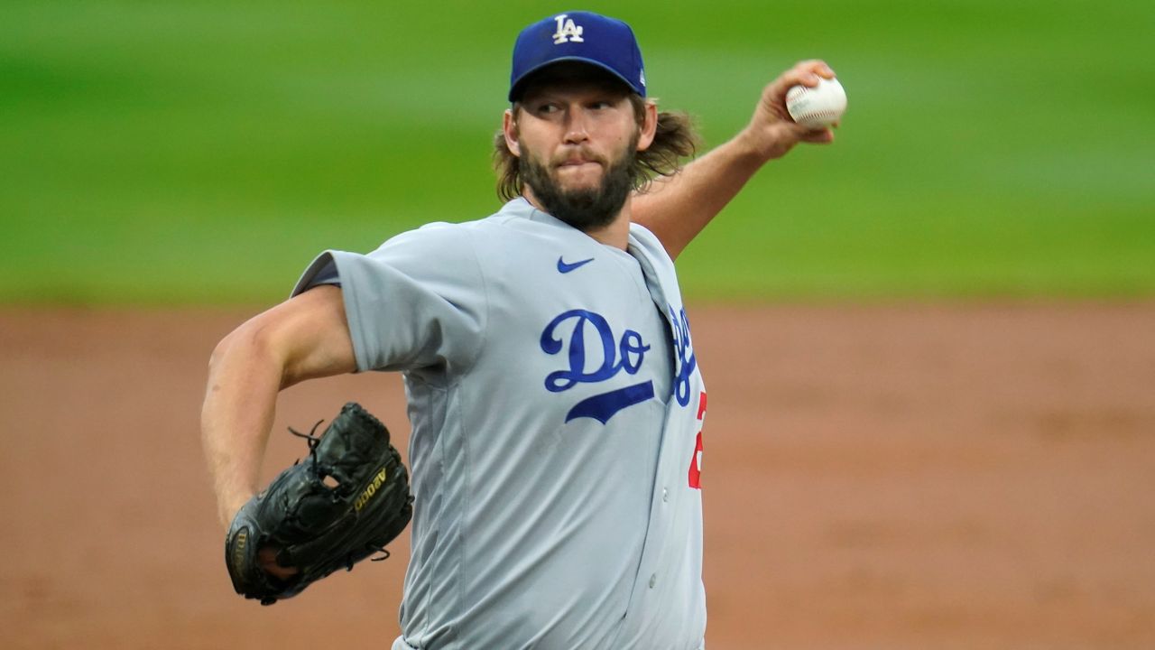 Baseball - Clayton Kershaw - Images