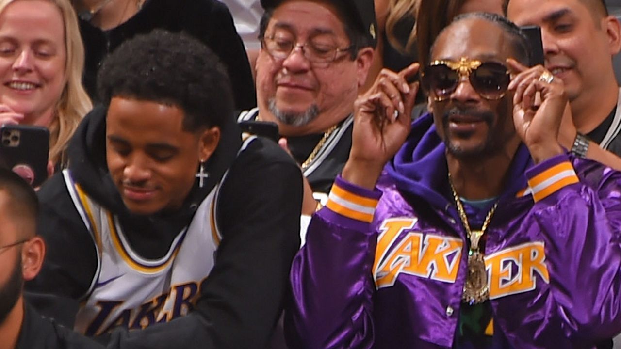 American Rapper Snoop Dogg Snoopy's Inglewood Purple Jacket