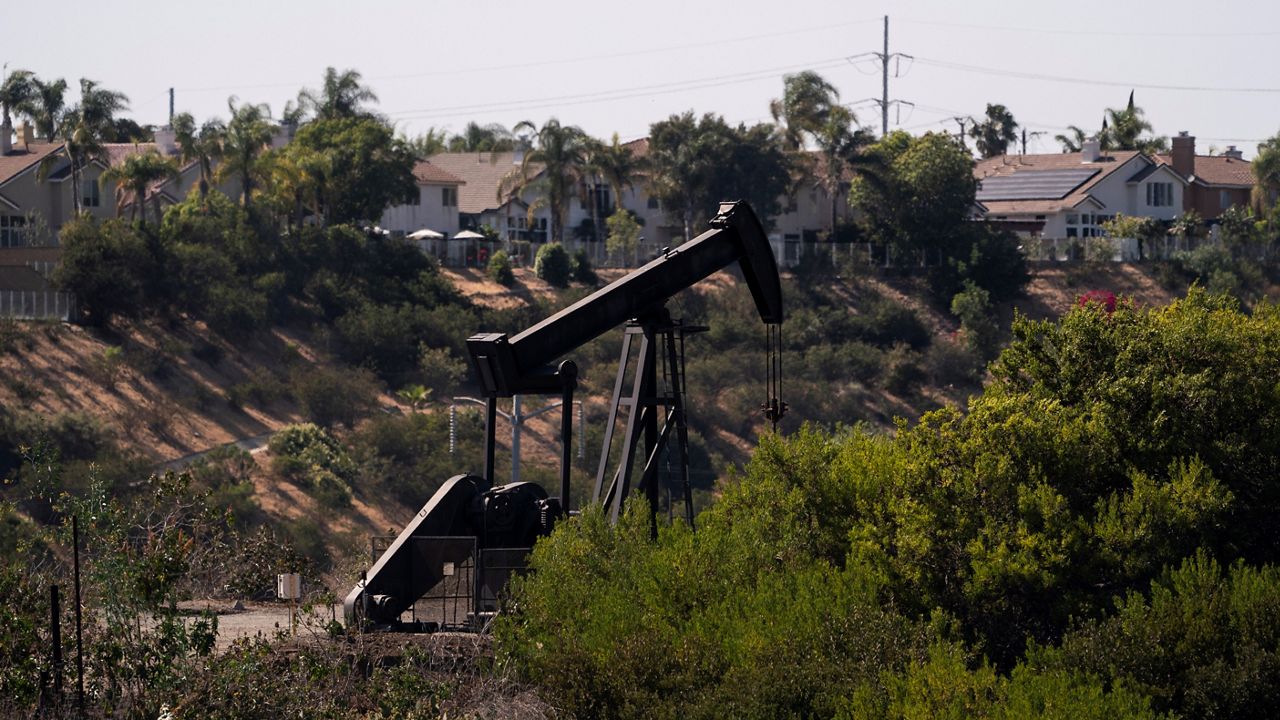 Committee recommends ordinance banning oil drilling in LA