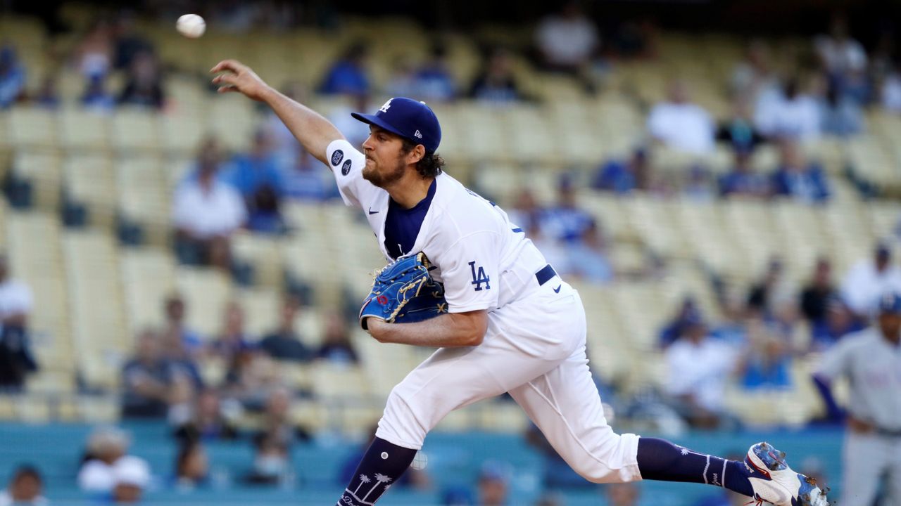 Dodgers can't overcome another poor night from pitchers, lose to
