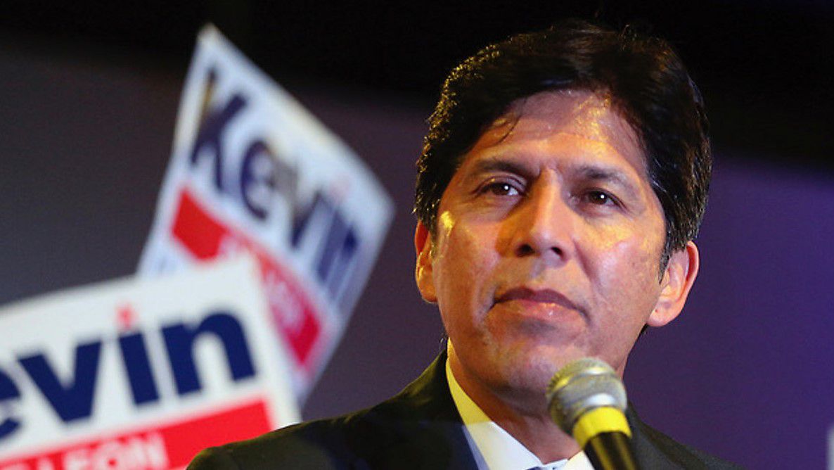 In this Nov. 6, 2018 file photo, California state Sen. Kevin de Leon, Democratic candidate for the U.S. Senate, thanks his supporters as he concedes the race to his opponent in Los Angeles. (AP Photo/Reed Saxon, File)