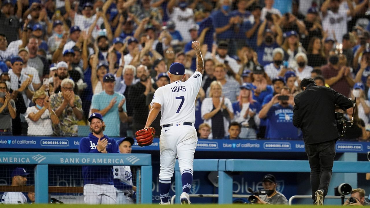 Back-to-back homers again carry Dodgers past Padres 8-3