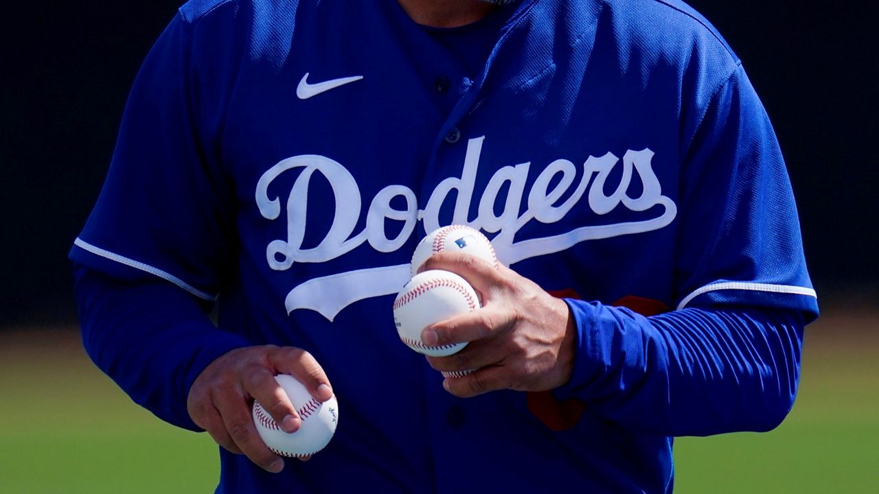 Lakers meet the Dodgers. Cool jersey.