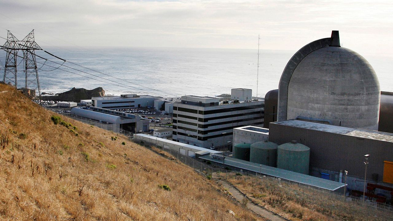 One of Pacific Gas & Electric’s Diablo Canyon Power Plant’s nuclear reactors in Avila Beach, Calif., is seen Nov. 3, 2008. (AP Photo/Michael A. Mariant)