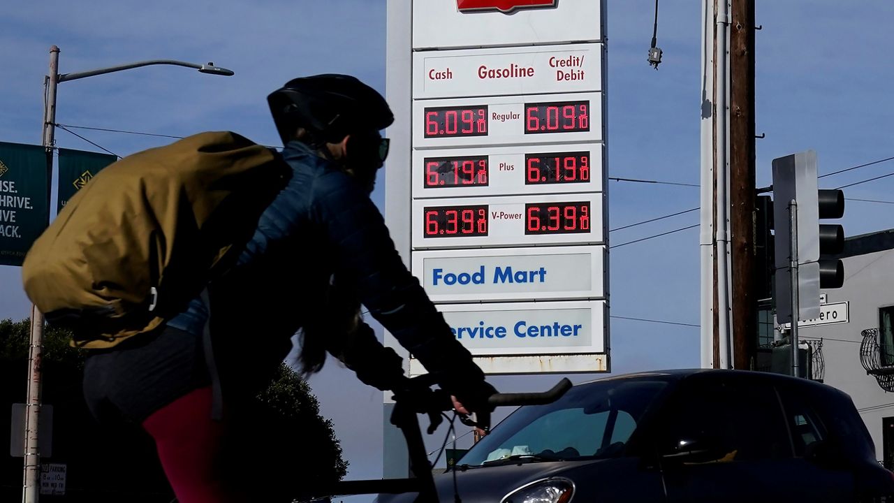 Average SoCal gas prices drop for 12th consecutive day