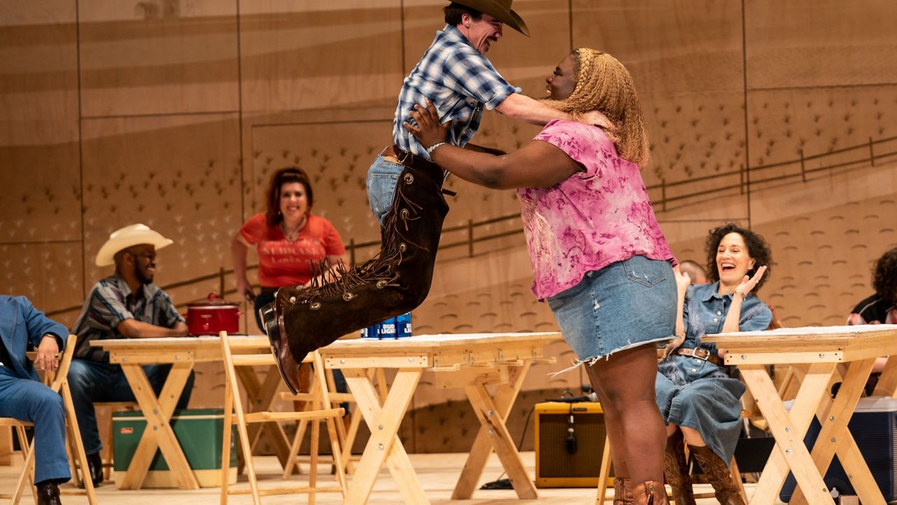 Reimagined 'Oklahoma!' explores new territory - Vimarsana News