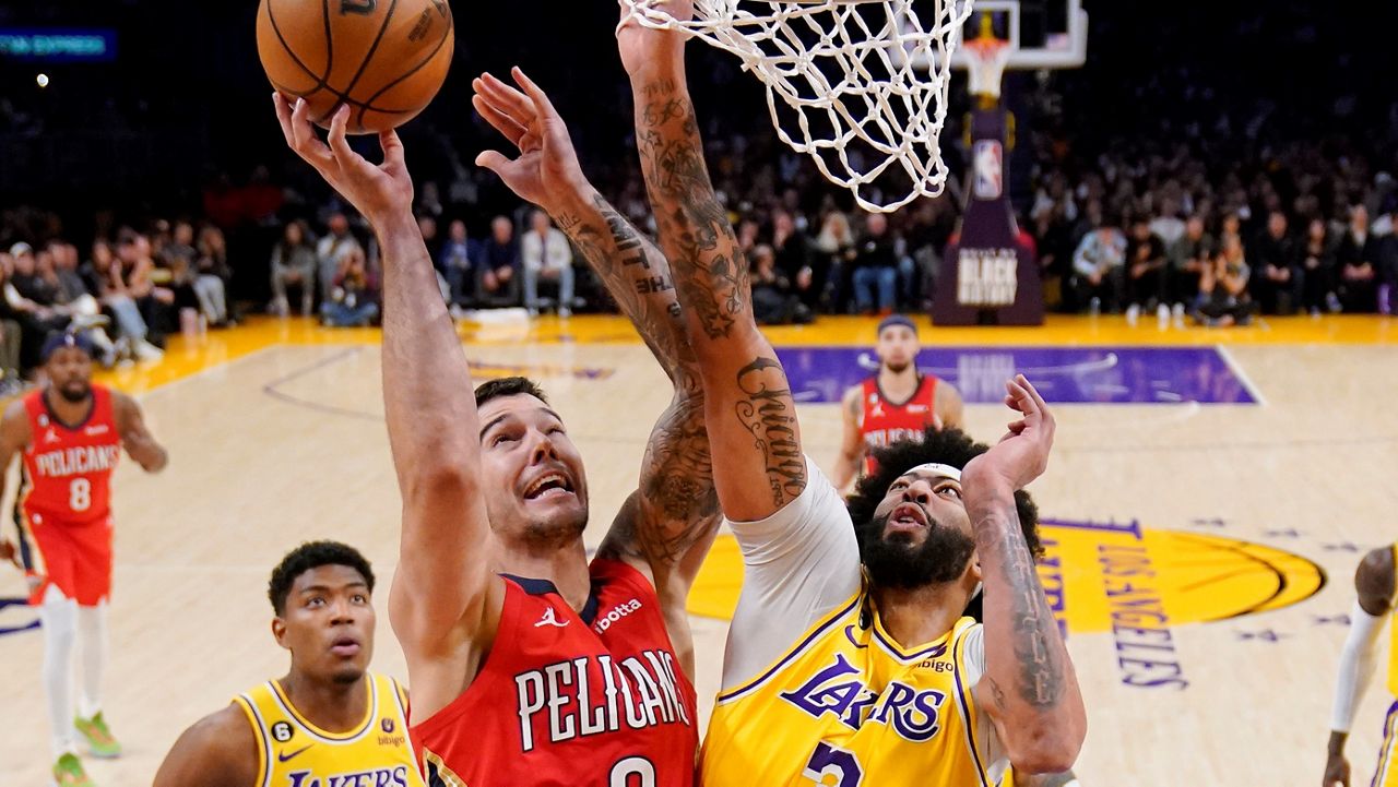 LeBron, Anthony Davis get new-look Lakers past Pelicans