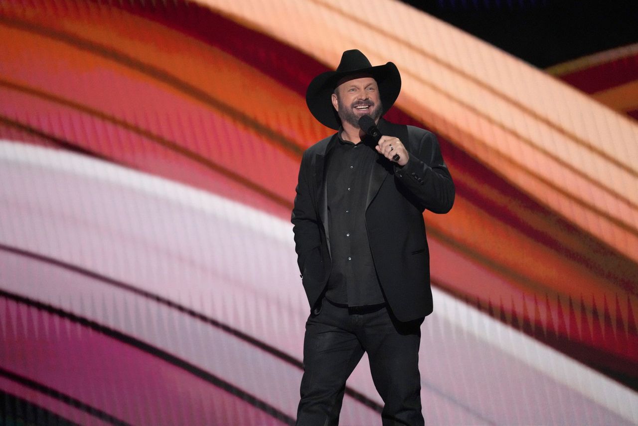 Garth Brooks extends soldout Las Vegas residency with 2024 dates