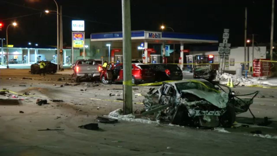 2 Dead, Multiple Injured in Town of Tonawanda Crash