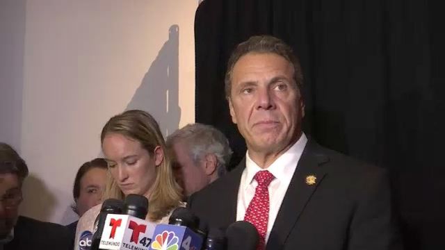 Petition calls to ban Gov. Cuomo from Buffalo Bills playoff game