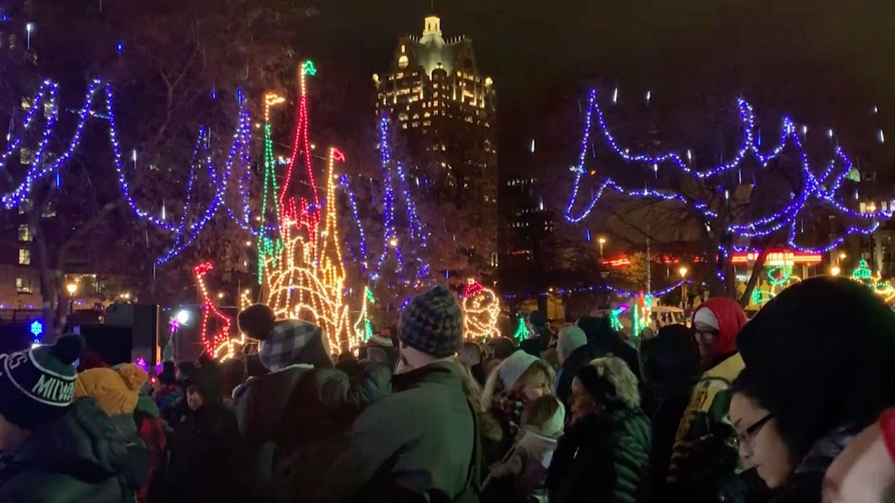 downtown christmas lights