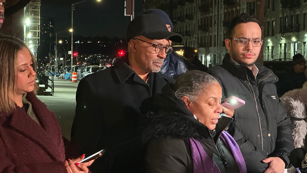 Manhattan residents demand answers after tenants test positive for Legionnaires