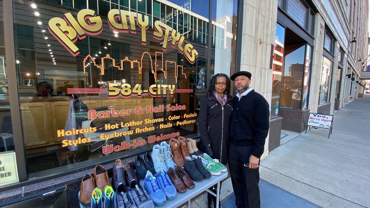 Couple donates hundreds of free shoes to people in need
