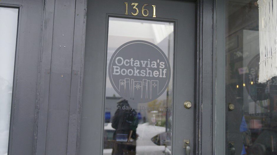 Crowds descend on grand opening of long-awaited Pasadena bookstore,  Octavia's Bookshelf – Pasadena Star News
