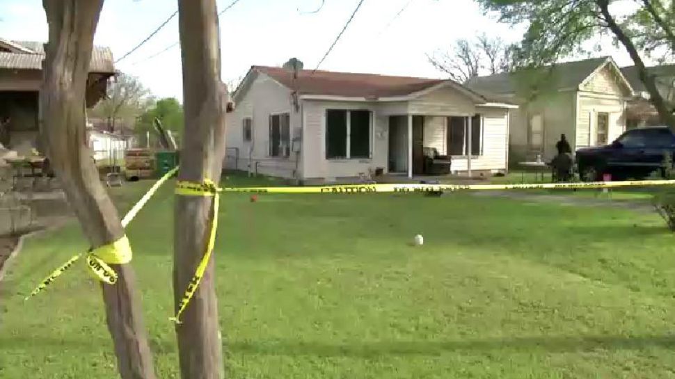 San Antonio man arrested in shooting death of teenage son