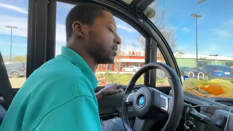 Dallas rideshare offers free rides