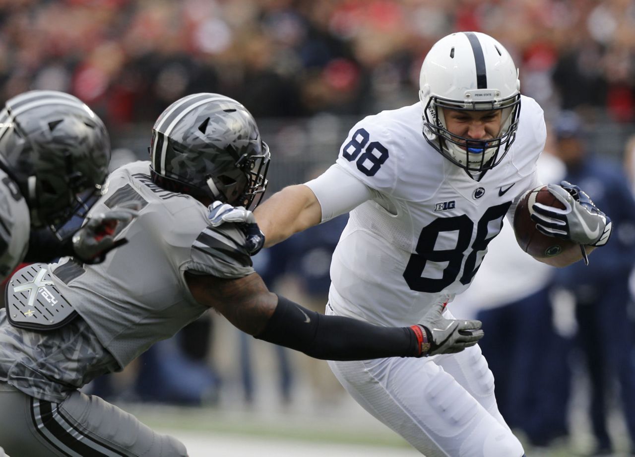 The Miami Dolphins selected Penn State TE Mike Gesicki in the second round of the 2018 NFL Draft. (AP PHOTO)