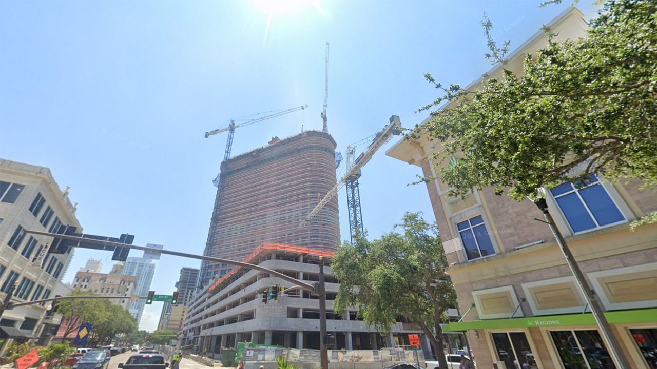 Screenshot of 400 Central Ave in St. Petersburg showing construction cranes in the area. (Courtesy: Google Maps)