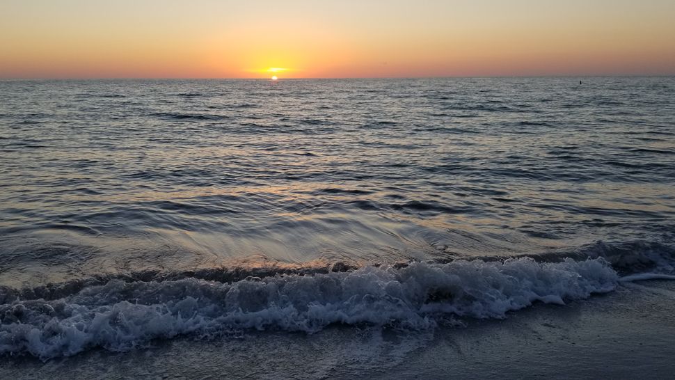 Submitted via Spectrum Bay News 9 app: Sunset over Belleair Beach, Thursday, April 19, 2018. (Kristyn Sabbag, viewer)